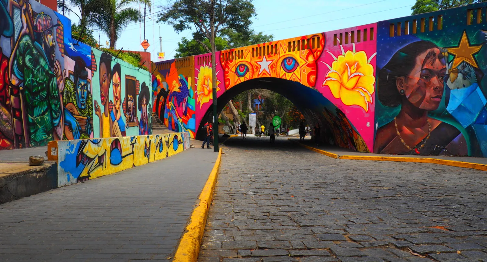 visit barranco lima